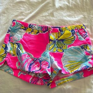 Lilly Pulitzer size 6